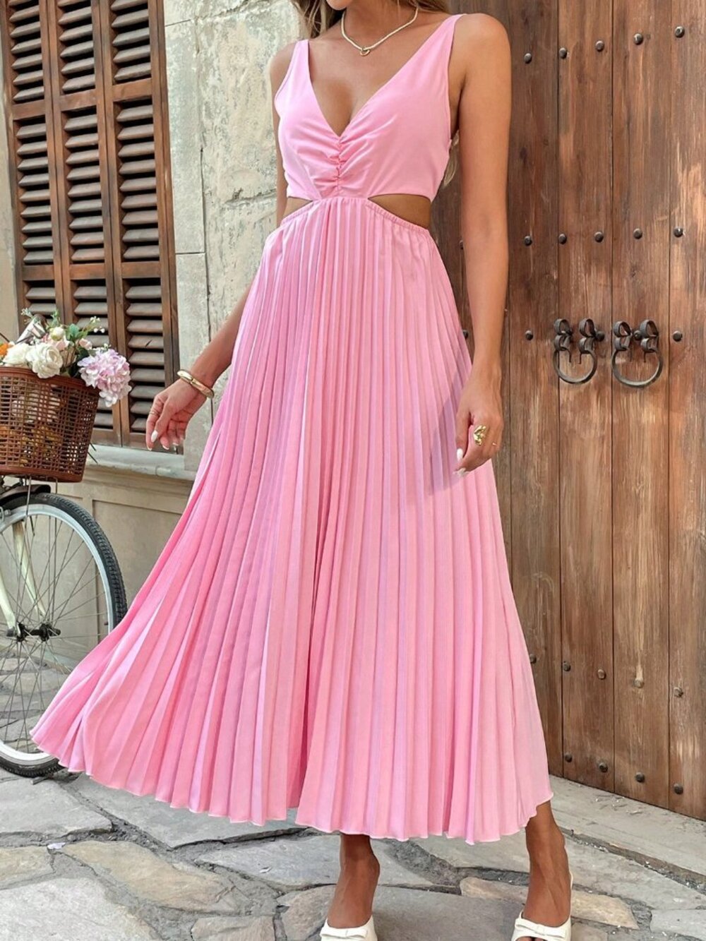 Pink Casual Women's Minimalist Pleated Cutout Waist Camisole Dress - Picture 3 of 6